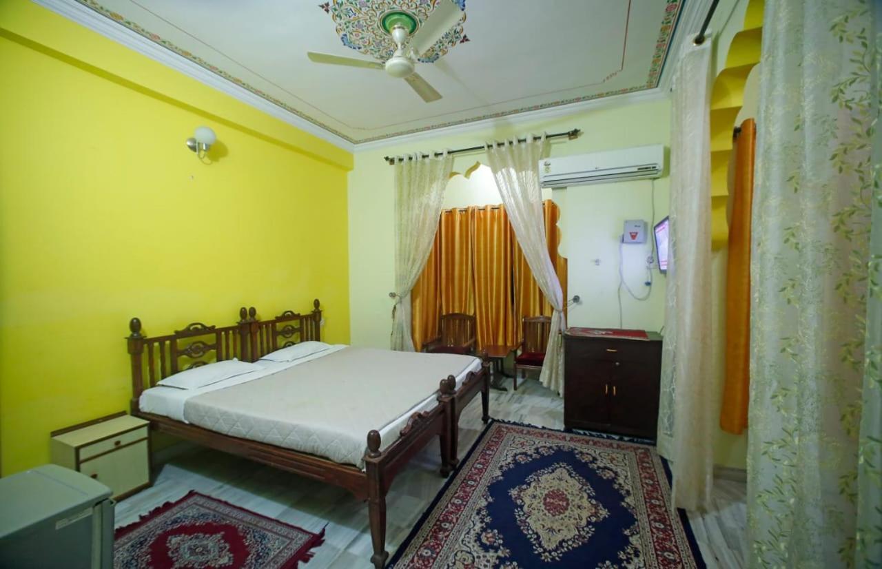 Hotel Pushkar Heritage Пушкар Екстериор снимка